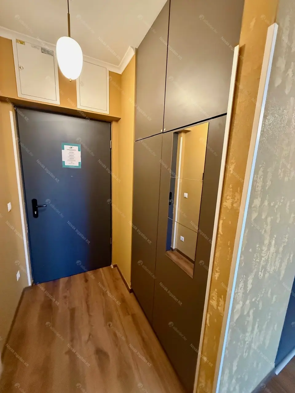 Kiadó albérlet 350000 Ft/hó áron: Budapest, VIII. kerület  Corvin sétány. Mérete: 48 nm, 2 szobás | Alberlet.hu - 6646826