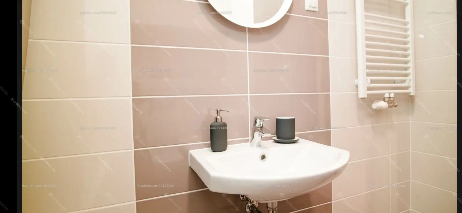 Kiadó albérlet 340000 Ft/hó áron: Budapest, VIII. kerület  Corvin sétány. Mérete: 48 nm, 1 szobás | Alberlet.hu - 6687821