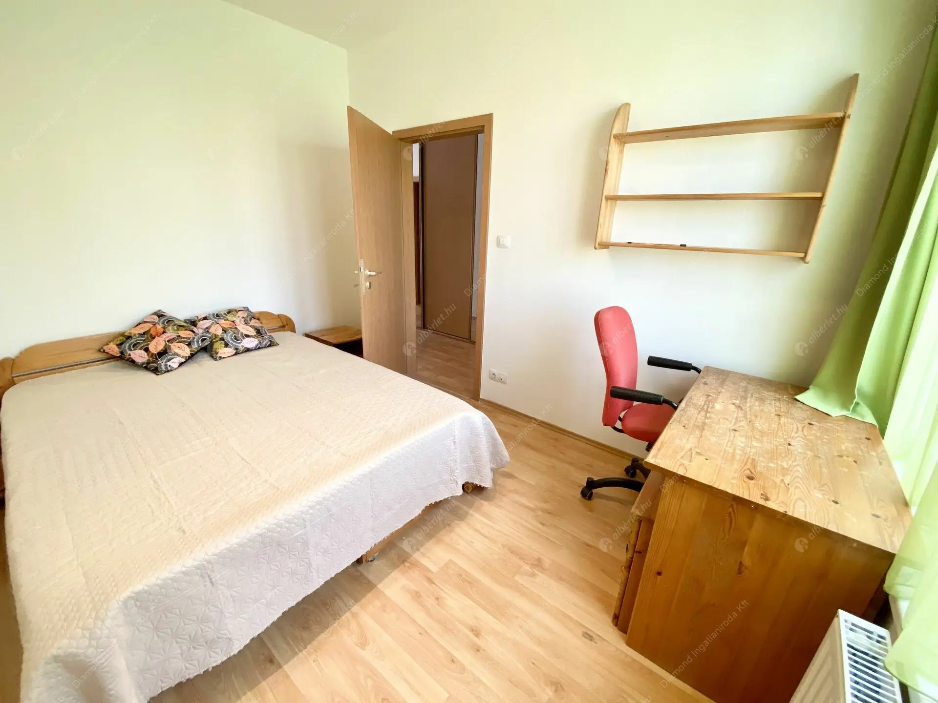 Kiadó albérlet 240000 Ft/hó áron: Budapest, VIII. kerület  Corvin sétány. Mérete: 49 nm, 2 szobás | Alberlet.hu - 6264552