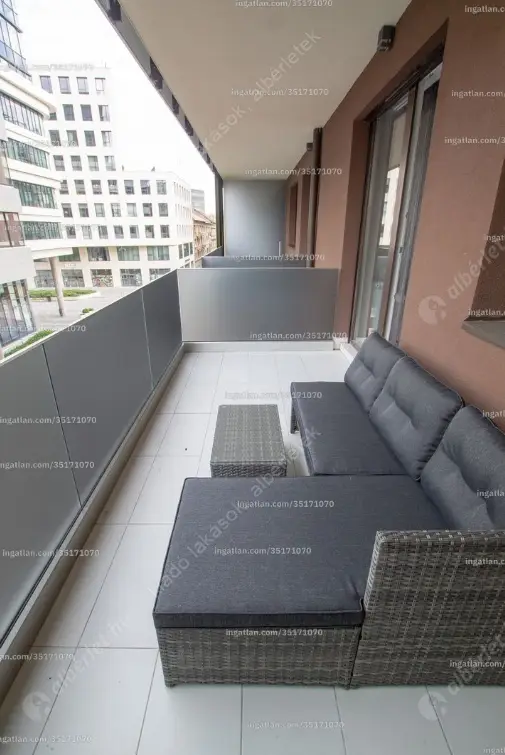 Kiadó albérlet 340000 Ft/hó áron: Budapest, VIII. kerület  Corvin sétány. Mérete: 50 nm, 2 szobás | Alberlet.hu - 6626834