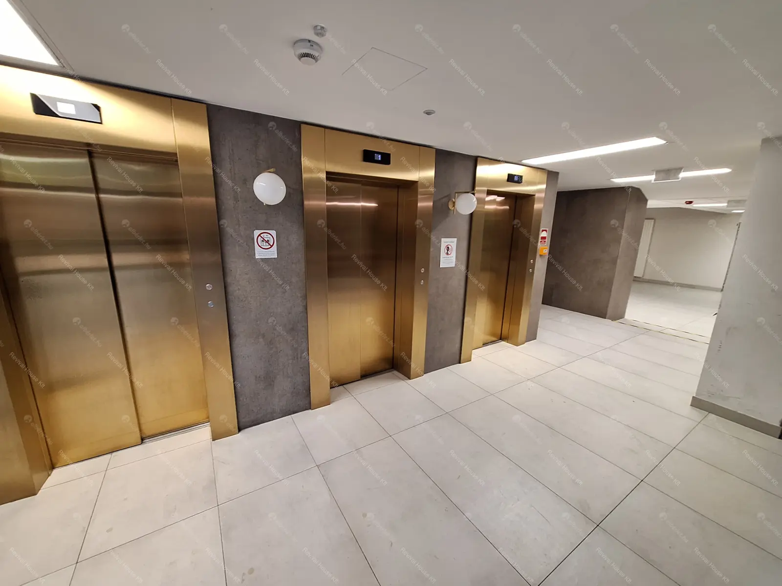 Kiadó albérlet 330000 Ft/hó áron: Budapest, VIII. kerület  Corvin sétány. Mérete: 52 nm, 2 szobás | Alberlet.hu - 6644798