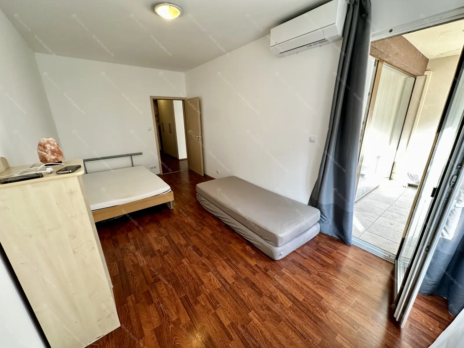 Kiadó albérlet 340000 Ft/hó áron: Budapest, VIII. kerület  Corvin sétány. Mérete: 52 nm, 2 szobás | Alberlet.hu - 6677543