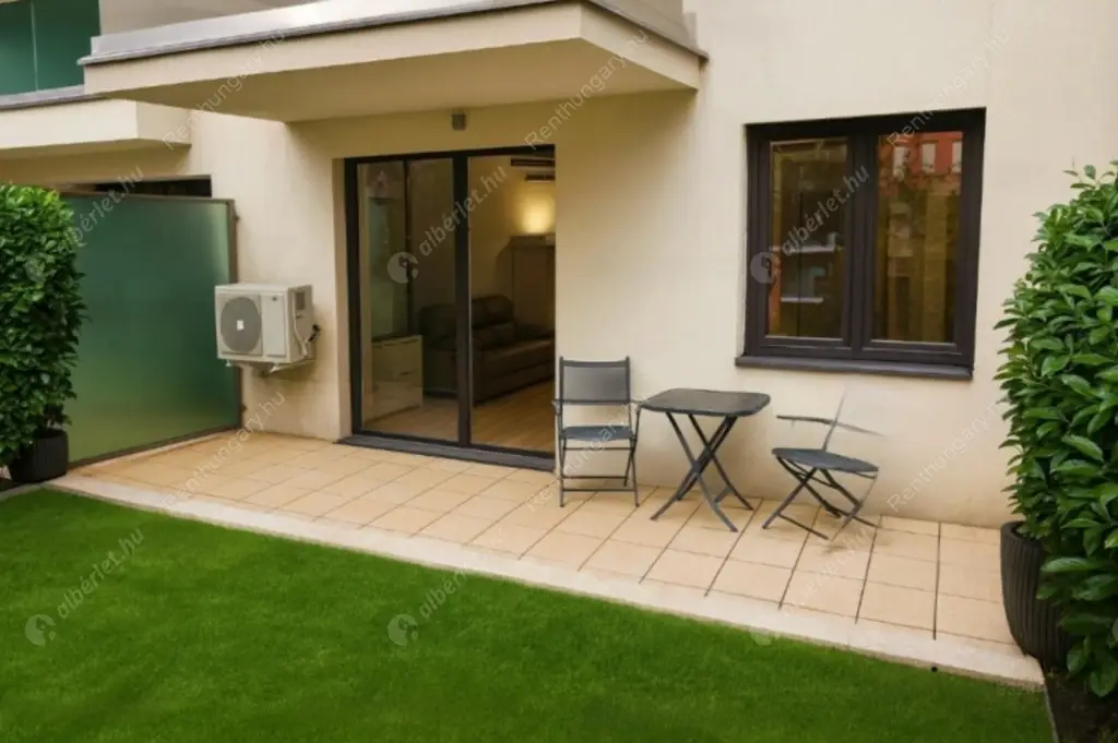 Kiadó albérlet 360000 Ft/hó áron: Budapest, VIII. kerület  Corvin sétány. Mérete: 53 nm, 2 szobás | Alberlet.hu - 6566097