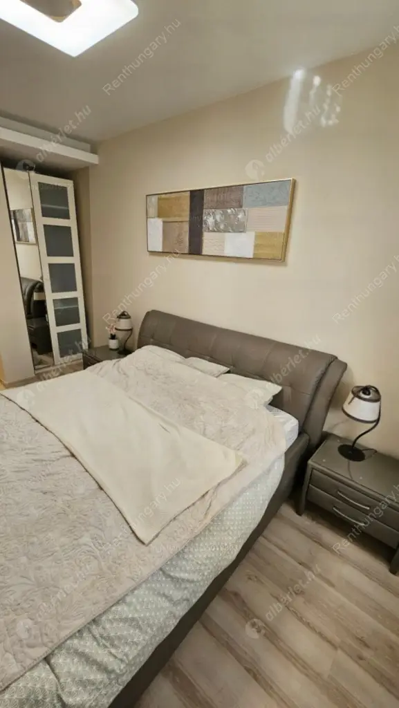 Kiadó albérlet 360000 Ft/hó áron: Budapest, VIII. kerület  Corvin sétány. Mérete: 53 nm, 2 szobás | Alberlet.hu - 6566105