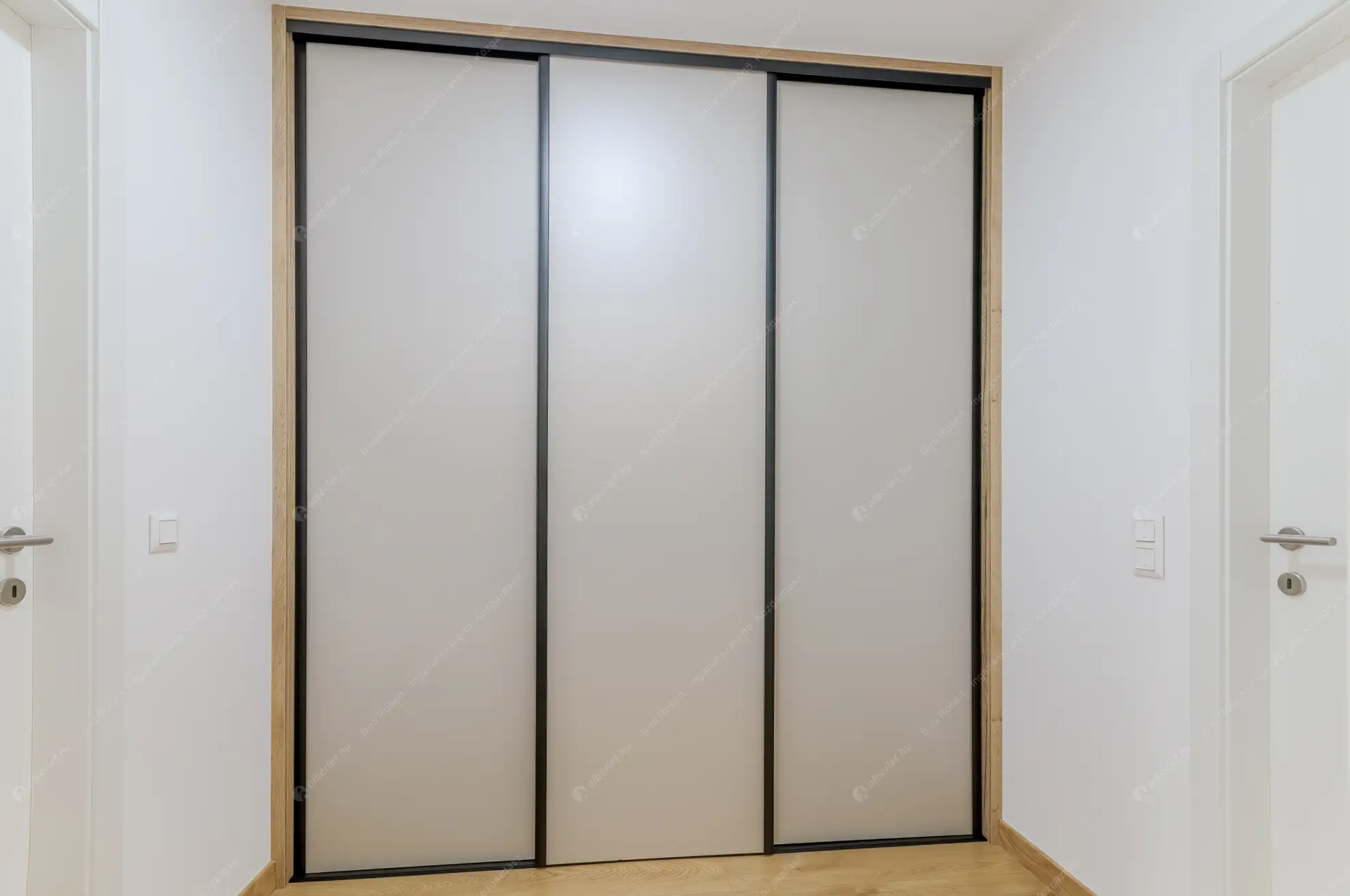 Kiadó albérlet 400000 Ft/hó áron: Budapest, VIII. kerület  Corvin sétány. Mérete: 62 nm, 3 szobás | Alberlet.hu - 6555061