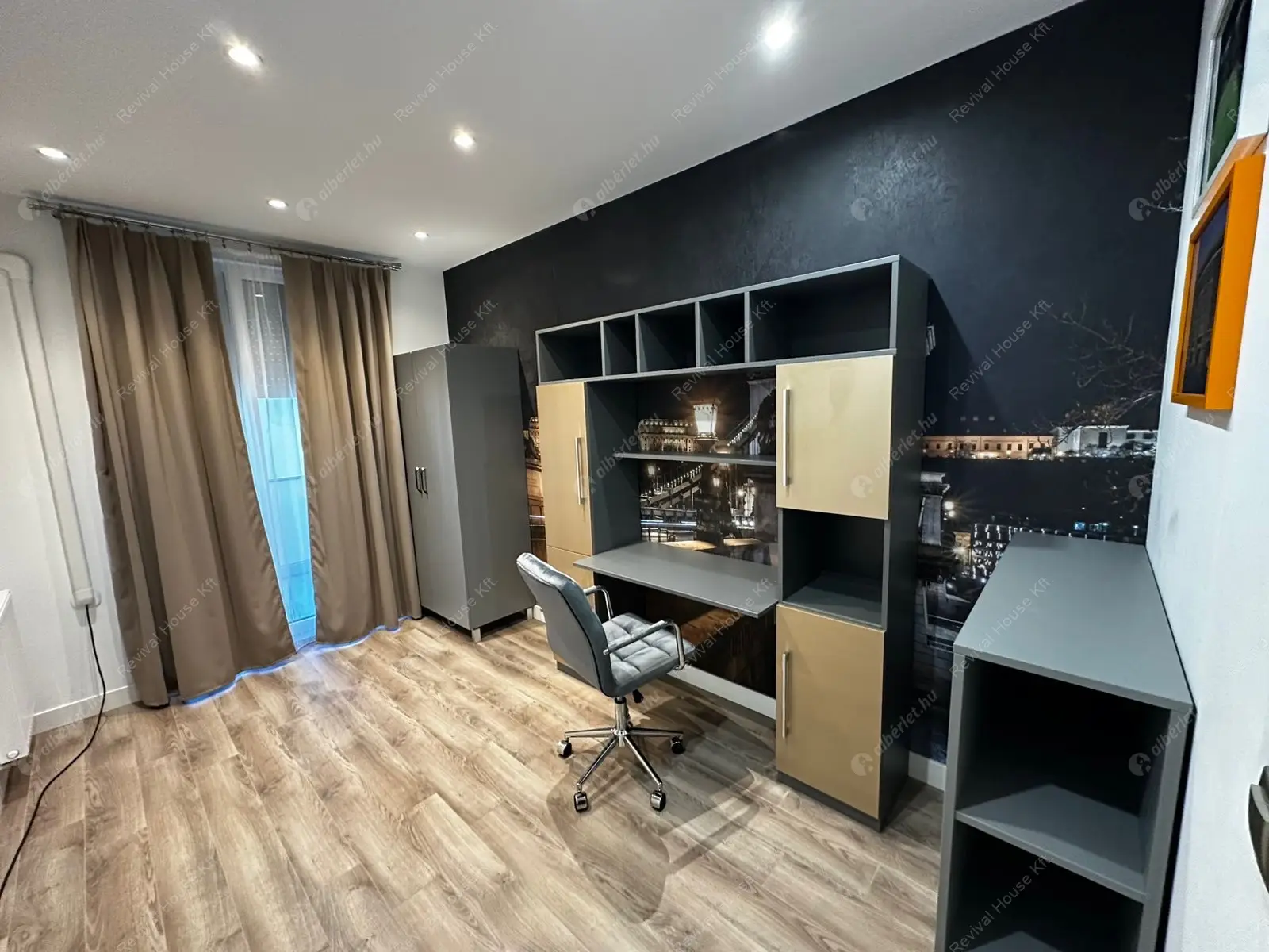 Kiadó albérlet 850000 Ft/hó áron: Budapest, VIII. kerület  Corvin sétány. Mérete: 63 nm, 3 szobás | Alberlet.hu - 6617880