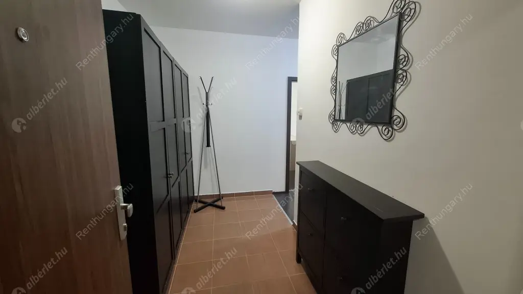 Kiadó albérlet 420000 Ft/hó áron: Budapest, VIII. kerület  Corvin sétány. Mérete: 66 nm, 3 szobás | Alberlet.hu - 6605781