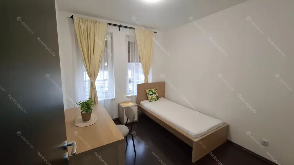 Kiadó albérlet 395000 Ft/hó áron: Budapest, VIII. kerület  Corvin sétány. Mérete: 66 nm, 3 szobás | Alberlet.hu - 6645193