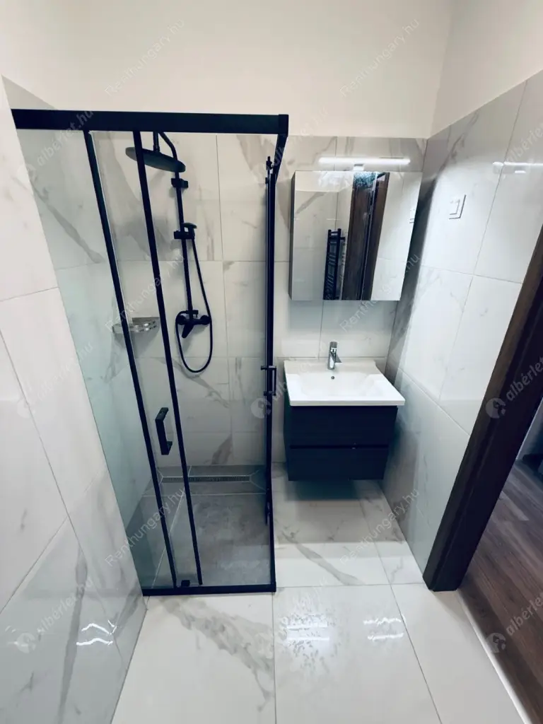 Kiadó albérlet 220000 Ft/hó áron: Budapest, VIII. kerület  Dankó utca. Mérete: 26 nm, 1 szobás | Alberlet.hu - 6523295