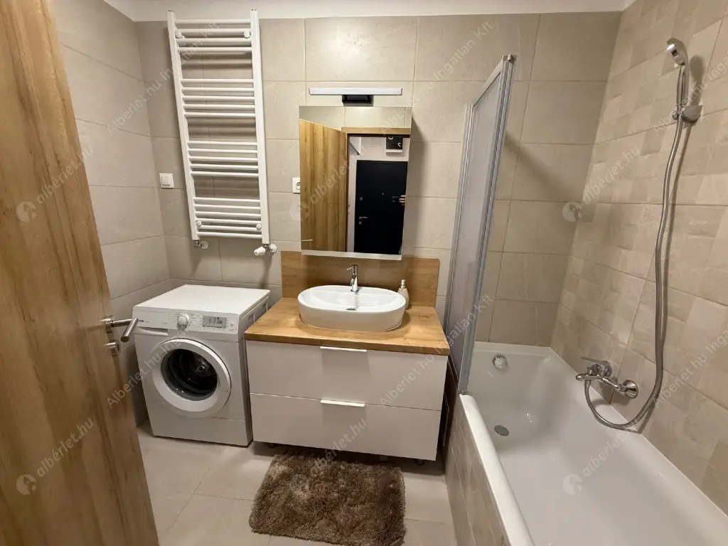 Kiadó albérlet 395000 Ft/hó áron: Budapest, VIII. kerület  Dankó utca. Mérete: 63 nm, 2 szobás | Alberlet.hu - 6524611