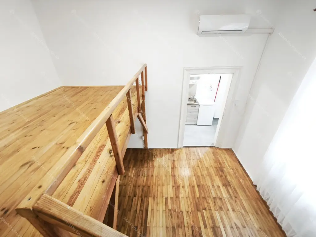 Kiadó albérlet 165000 Ft/hó áron: Budapest, VIII. kerület  Diószegi Sámuel utca. Mérete: 22 nm, 1 szobás | Alberlet.hu - 6693854