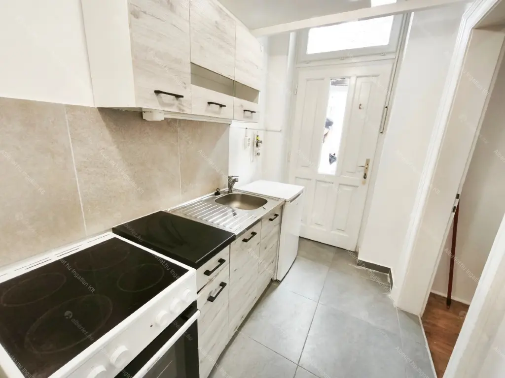 Kiadó albérlet 170000 Ft/hó áron: Budapest, VIII. kerület  Diószegi Sámuel utca. Mérete: 27 nm, 1 szobás | Alberlet.hu - 6694170