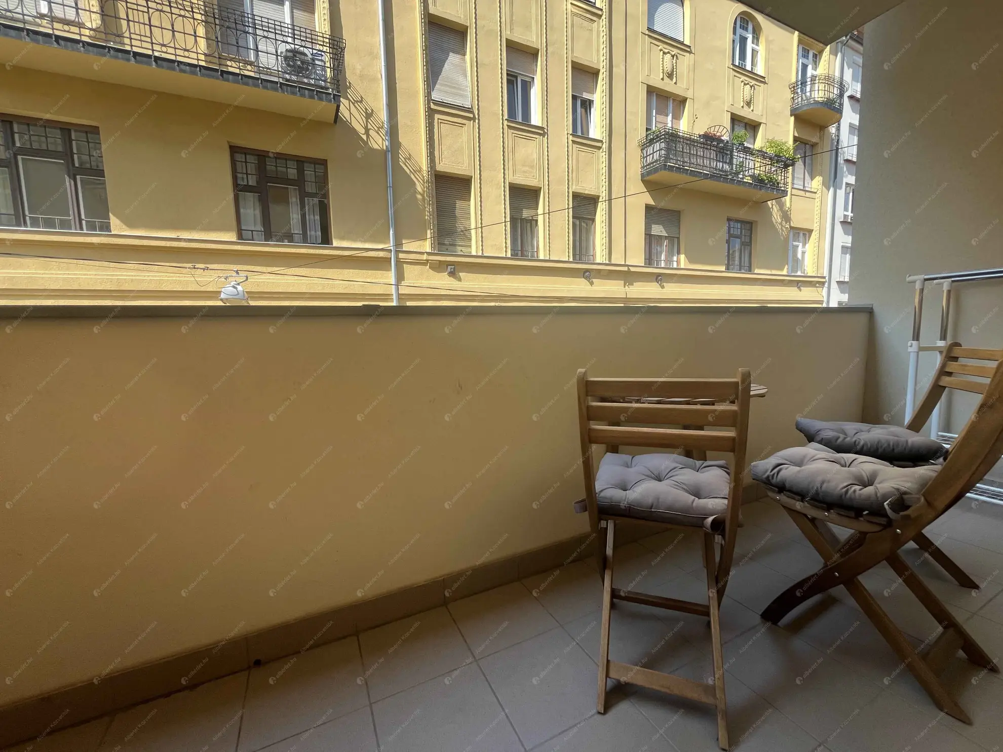 Kiadó albérlet 220000 Ft/hó áron: Budapest, VIII. kerület  Fecske utca. Mérete: 36 nm, 1 szobás | Alberlet.hu - 6592252