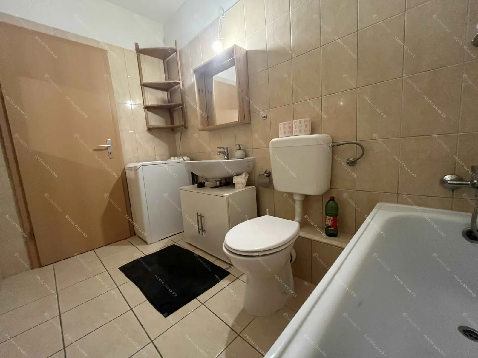 Kiadó albérlet 210000 Ft/hó áron: Budapest, VIII. kerület  Fecske utca. Mérete: 36 nm, 2 szobás | Alberlet.hu - 6674873