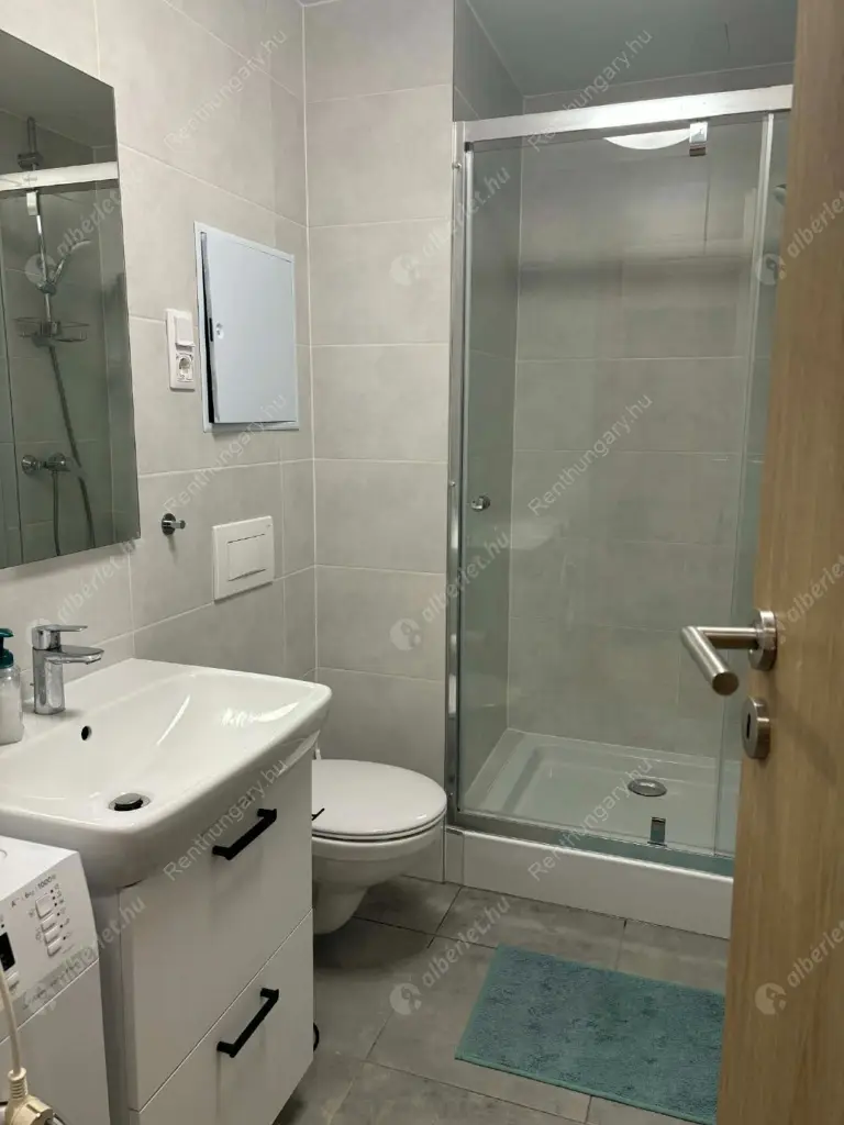 Kiadó albérlet 240000 Ft/hó áron: Budapest, VIII. kerület  Fiumei út. Mérete: 36 nm, 1 szobás | Alberlet.hu - 6636617