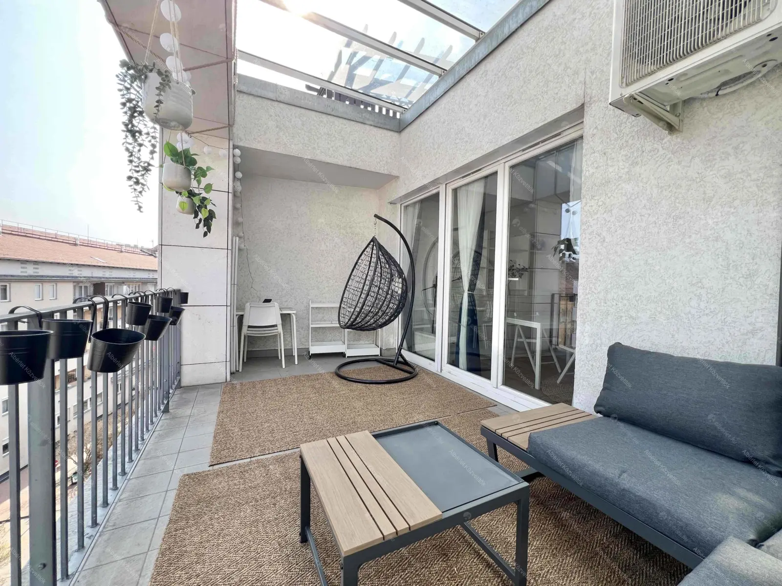 Kiadó albérlet 210000 Ft/hó áron: Budapest, VIII. kerület  Futó utca. Mérete: 29 nm, 1 szobás | Alberlet.hu - 6677677