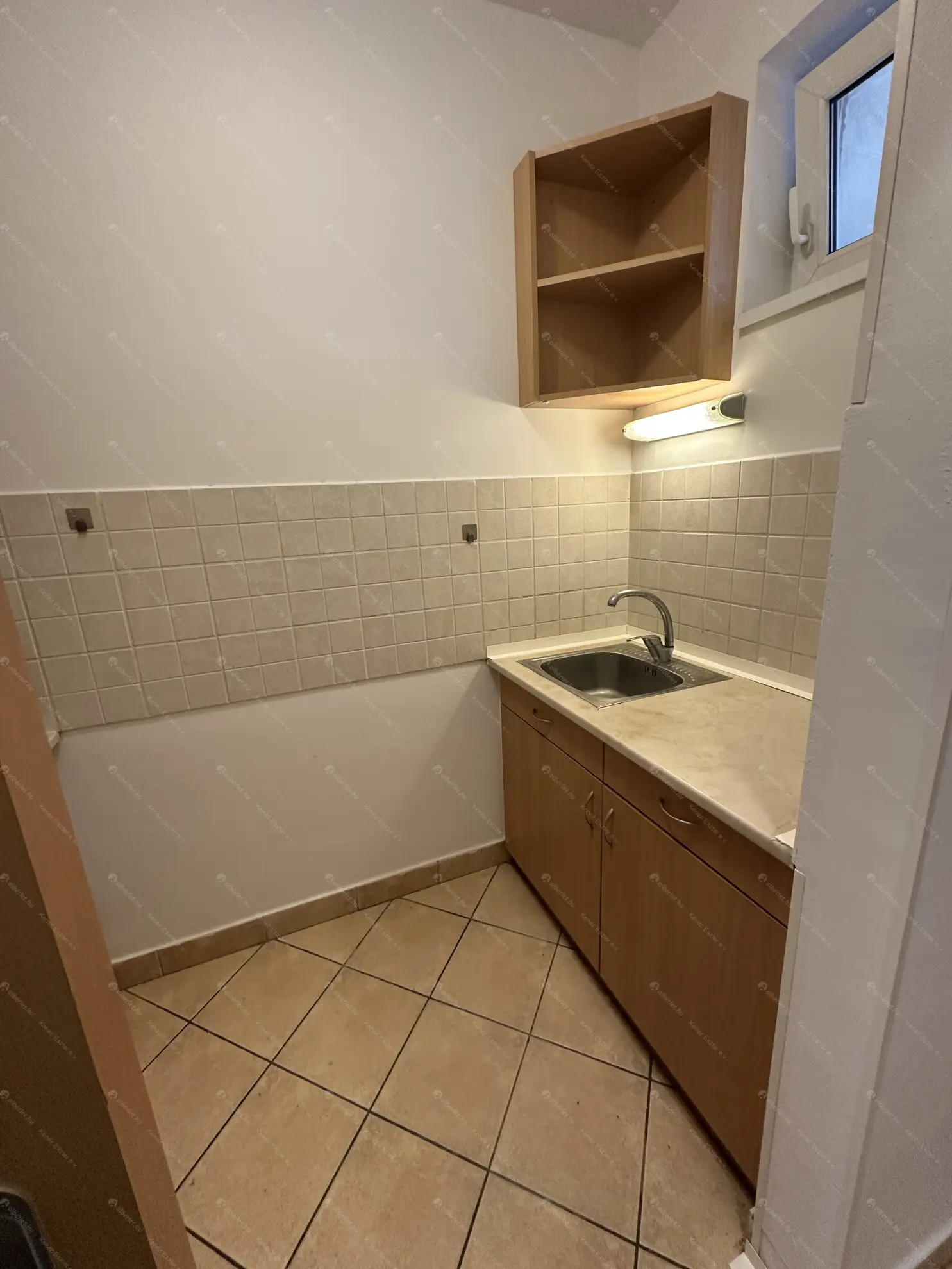 Kiadó albérlet 325000 Ft/hó áron: Budapest, VIII. kerület  Futó utca. Mérete: 40 nm, 2 szobás | Alberlet.hu - 6624027