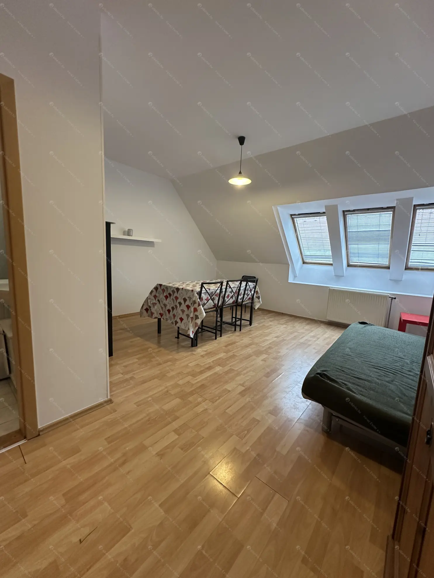 Kiadó albérlet 325000 Ft/hó áron: Budapest, VIII. kerület  Futó utca. Mérete: 40 nm, 2 szobás | Alberlet.hu - 6624032