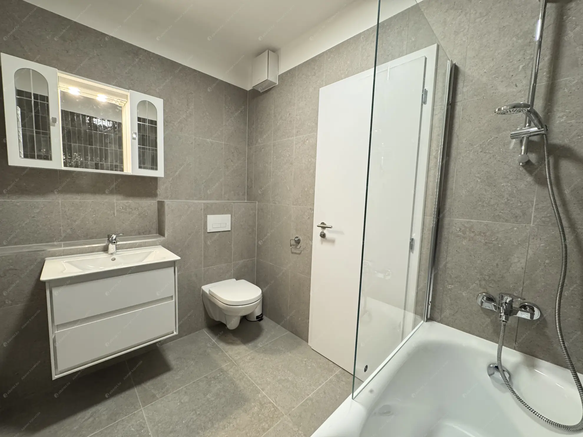 Kiadó albérlet 250000 Ft/hó áron: Budapest, VIII. kerület  Futó utca. Mérete: 46 nm, 2 szobás | Alberlet.hu - 6601637