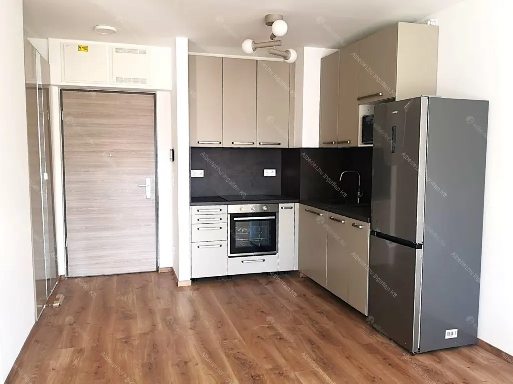 Kiadó albérlet 305000 Ft/hó áron: Budapest, VIII. kerület  Futó utca. Mérete: 49 nm, 2 szobás | Alberlet.hu - 6669529