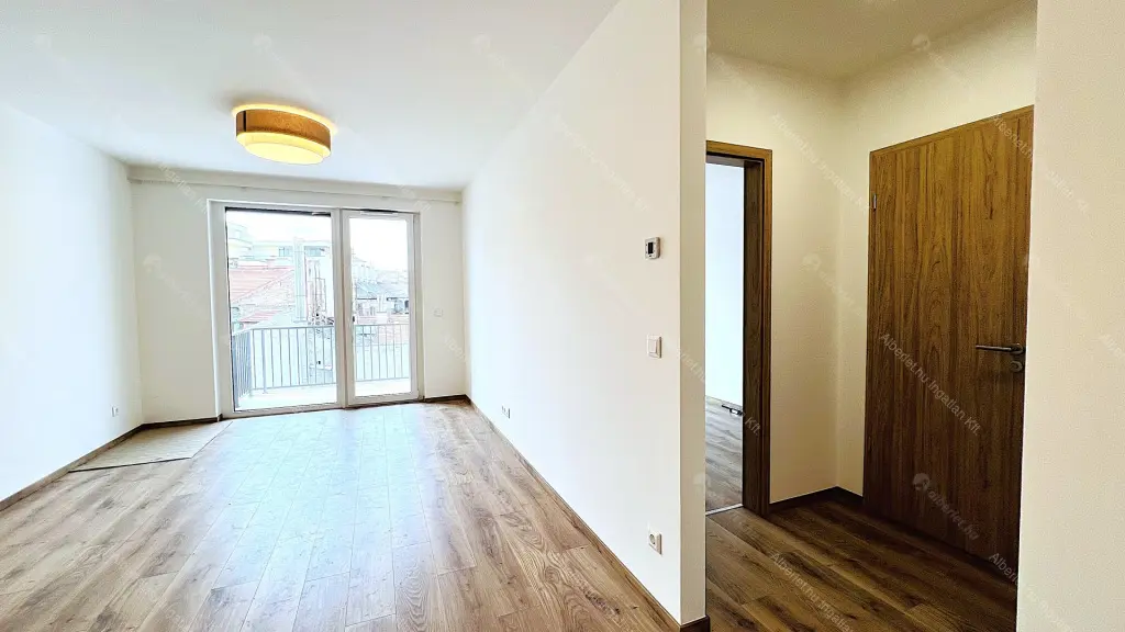 Kiadó albérlet 305000 Ft/hó áron: Budapest, VIII. kerület  Futó utca. Mérete: 49 nm, 2 szobás | Alberlet.hu - 6680488