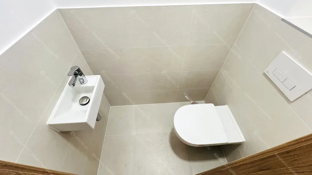 Kiadó albérlet 305000 Ft/hó áron: Budapest, VIII. kerület  Futó utca. Mérete: 49 nm, 2 szobás | Alberlet.hu - 6680495