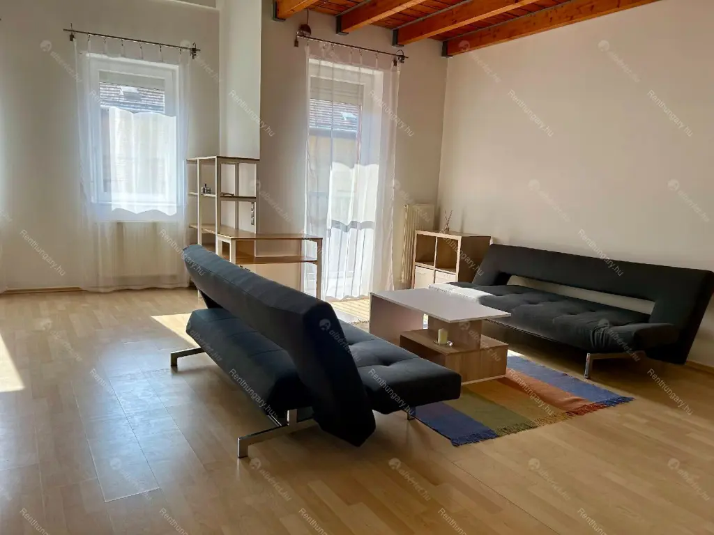 Kiadó albérlet 350000 Ft/hó áron: Budapest, VIII. kerület  Futó utca. Mérete: 71 nm, 1 szobás | Alberlet.hu - 6679834