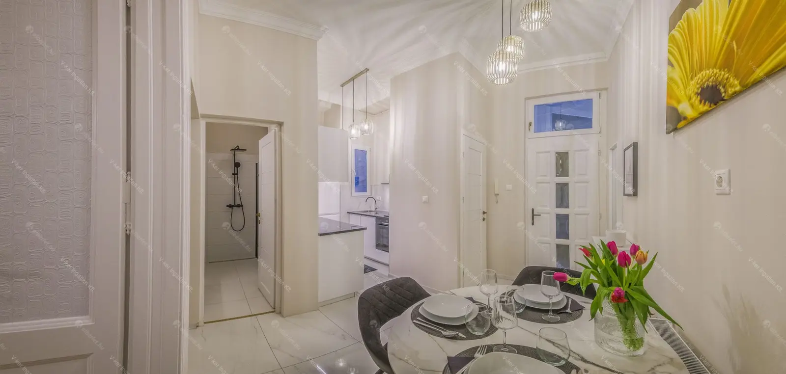 Kiadó albérlet 450000 Ft/hó áron: Budapest, VIII. kerület  Gutenberg tér. Mérete: 50 nm, 2 szobás | Alberlet.hu - 6688117