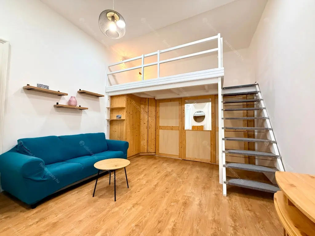 Kiadó albérlet 200000 Ft/hó áron: Budapest, VIII. kerület  Gyulai Pál utca. Mérete: 31 nm, 1 szobás | Alberlet.hu - 6650549