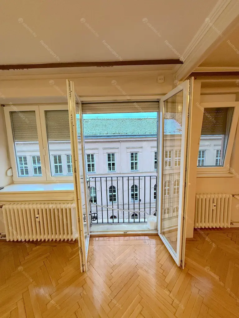 Kiadó albérlet 230000 Ft/hó áron: Budapest, VIII. kerület  Harminckettesek tere. Mérete: 55 nm, 1 szobás | Alberlet.hu - 6643976