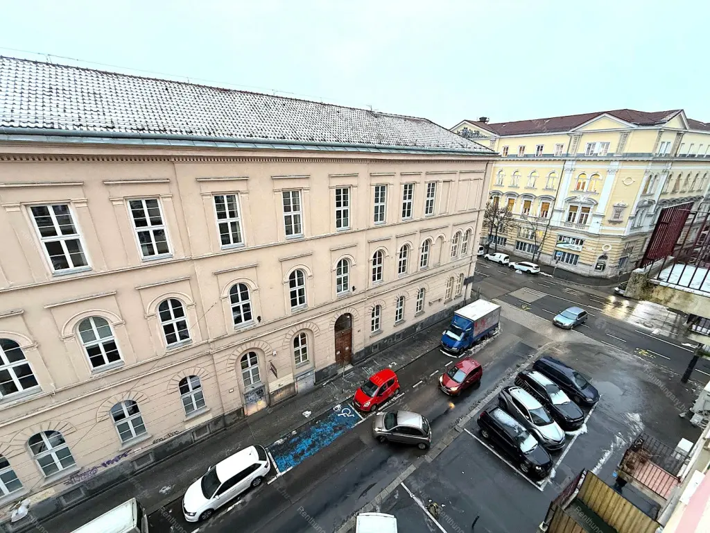 Kiadó albérlet 230000 Ft/hó áron: Budapest, VIII. kerület  Harminckettesek tere. Mérete: 55 nm, 1 szobás | Alberlet.hu - 6643977