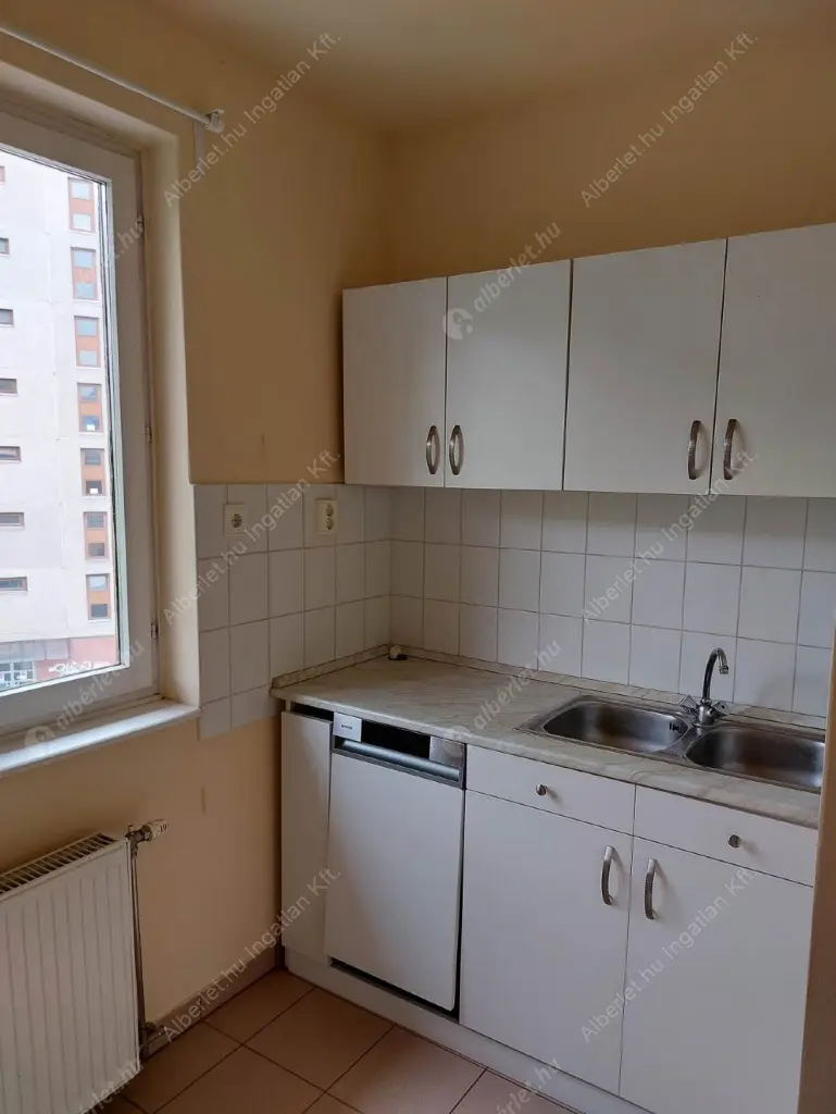 Kiadó albérlet 200000 Ft/hó áron: Budapest, VIII. kerület  Hock János utca. Mérete: 39 nm, 1 szobás | Alberlet.hu - 6619355
