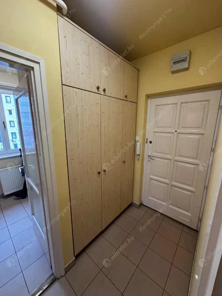 Kiadó albérlet 200000 Ft/hó áron: Budapest, VIII. kerület  Hock János utca. Mérete: 39 nm, 1 szobás | Alberlet.hu - 6632115