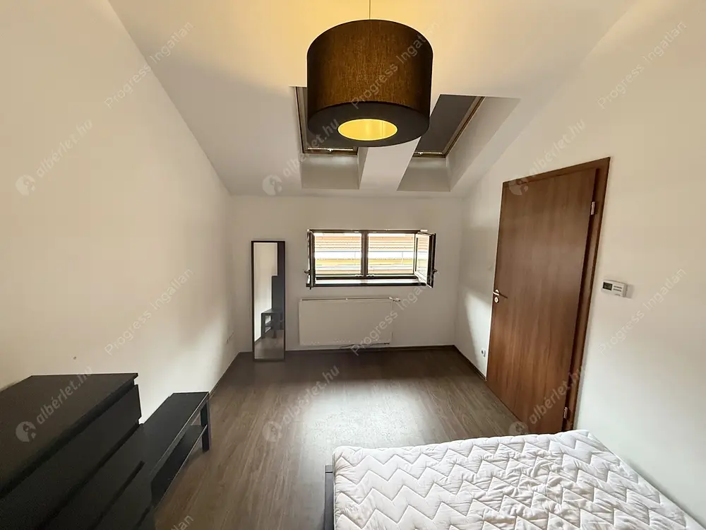 Kiadó albérlet 270000 Ft/hó áron: Budapest, VIII. kerület  Högyes Endre  . Mérete: 53 nm, 2 szobás | Alberlet.hu - 6638836