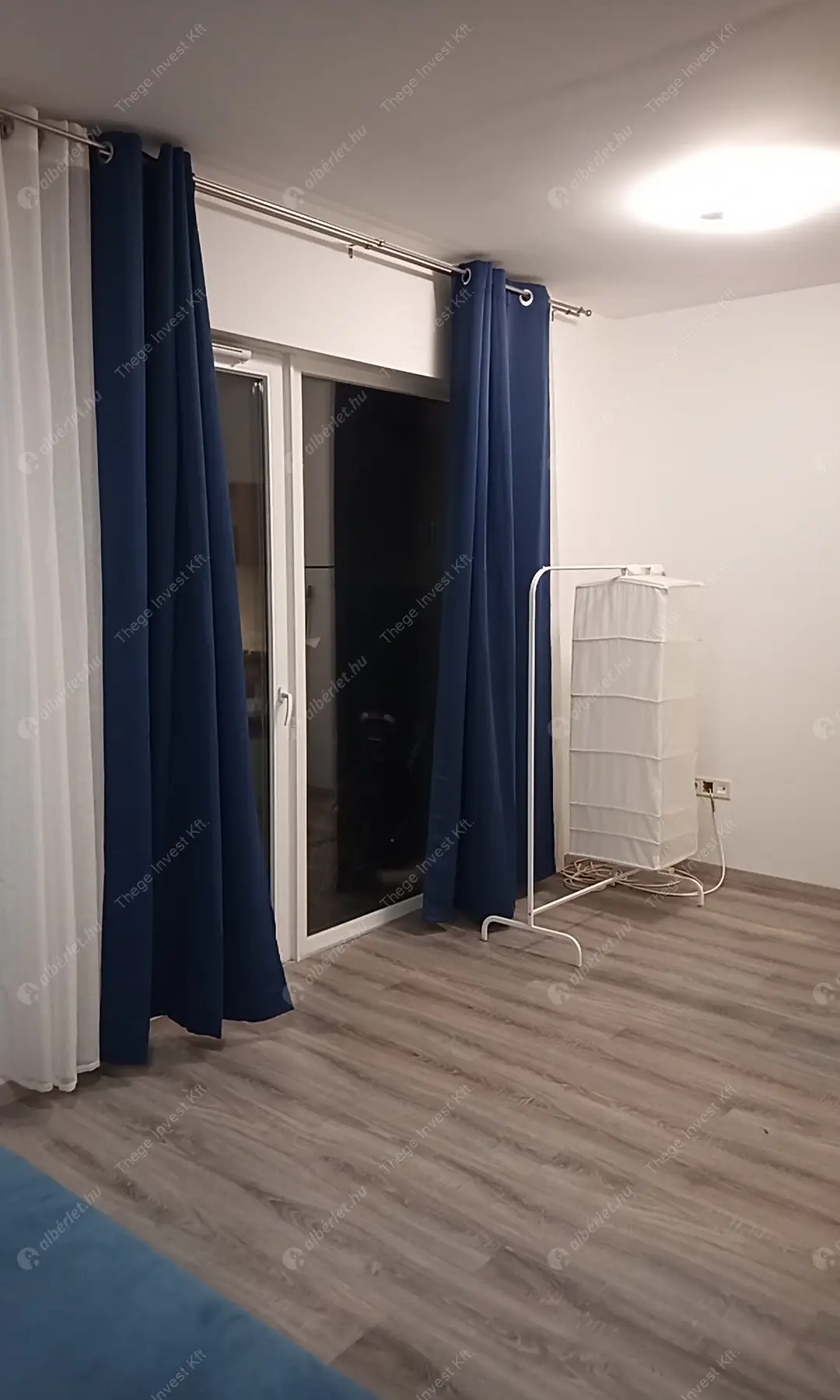 Kiadó albérlet 195000 Ft/hó áron: Budapest, VIII. kerület  Homok utca. Mérete: 29 nm, 1 szobás | Alberlet.hu - 6596080