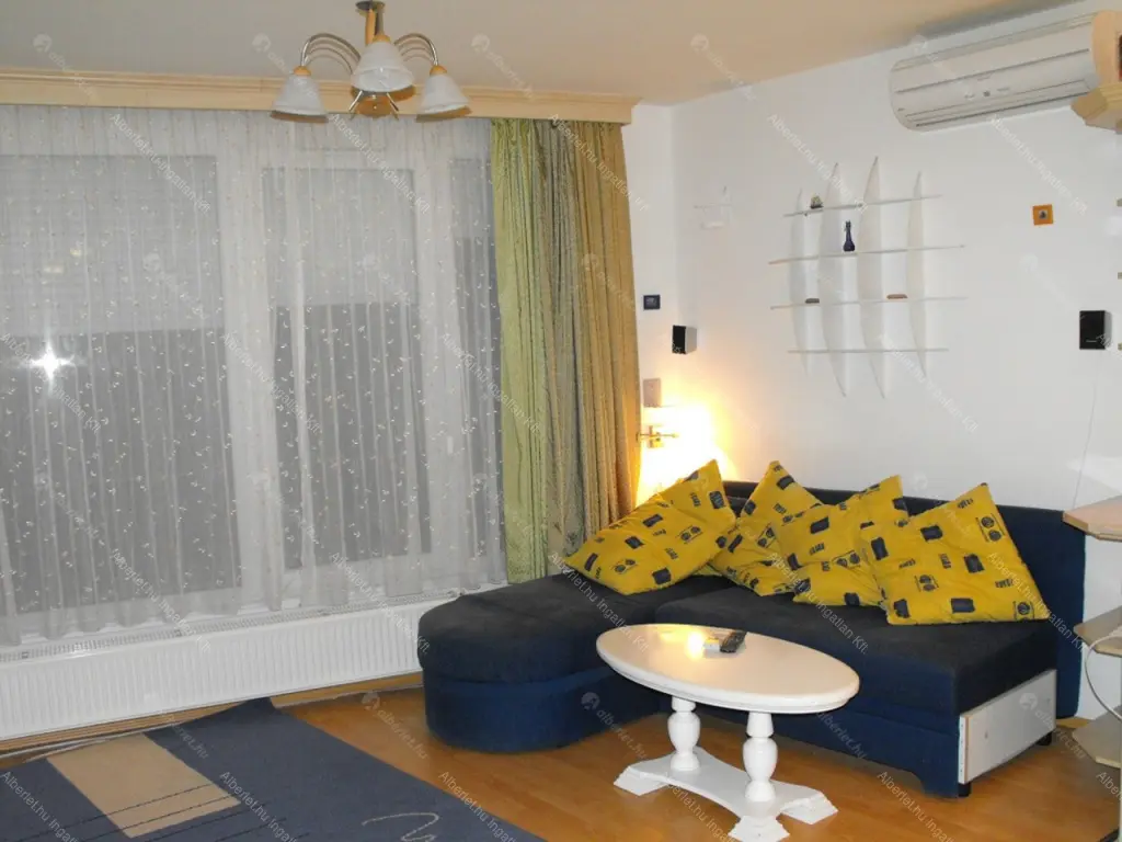 Kiadó albérlet 270000 Ft/hó áron: Budapest, VIII. kerület  Horánszky utca. Mérete: 40 nm, 1 szobás | Alberlet.hu - 6699880