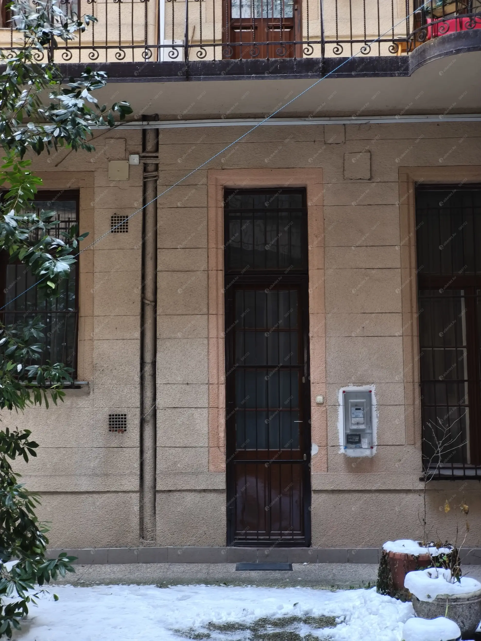 Kiadó albérlet 180000 Ft/hó áron: Budapest, VIII. kerület  Horváth Mihály tér. Mérete: 35 nm, 1 szobás | Alberlet.hu - 6633137