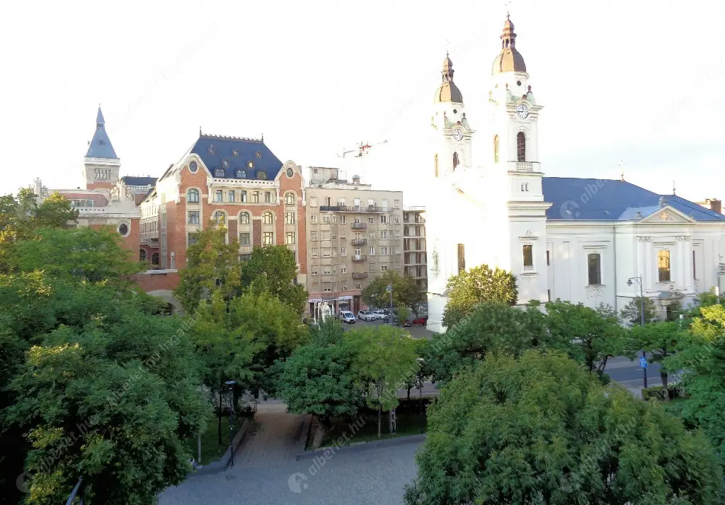 Kiadó albérlet 250000 Ft/hó áron: Budapest, VIII. kerület  Horváth Mihály tér. Mérete: 54 nm, 1 szobás | Alberlet.hu - 6628255