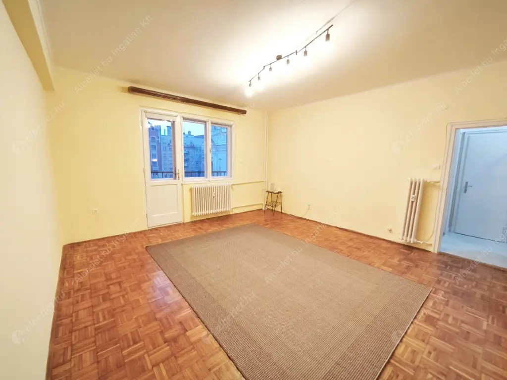 Kiadó albérlet 240000 Ft/hó áron: Budapest, VIII. kerület  Horváth Mihály tér. Mérete: 54 nm, 1 szobás | Alberlet.hu - 6633235