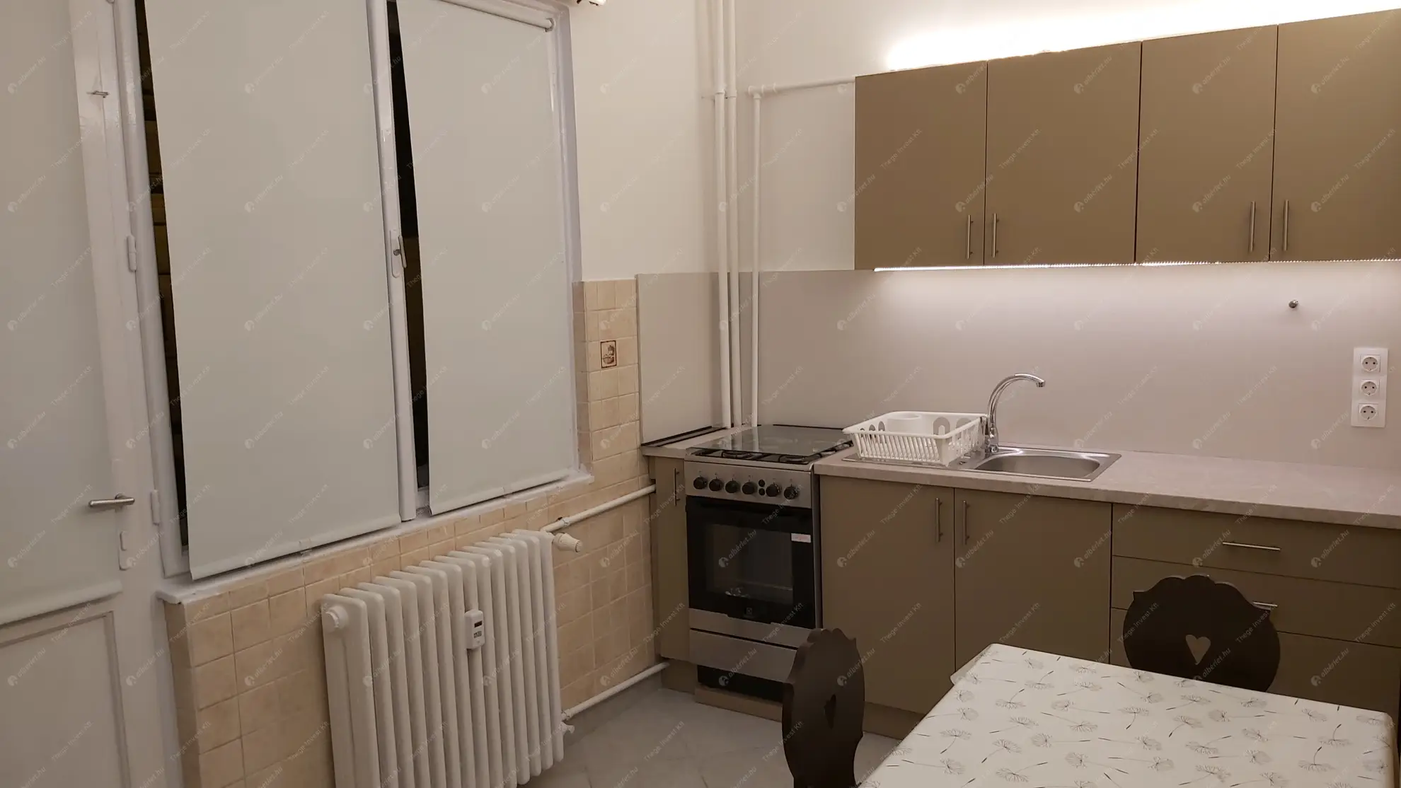 Kiadó albérlet 250000 Ft/hó áron: Budapest, VIII. kerület  Horváth Mihály tér. Mérete: 54 nm, 2 szobás | Alberlet.hu - 6629089