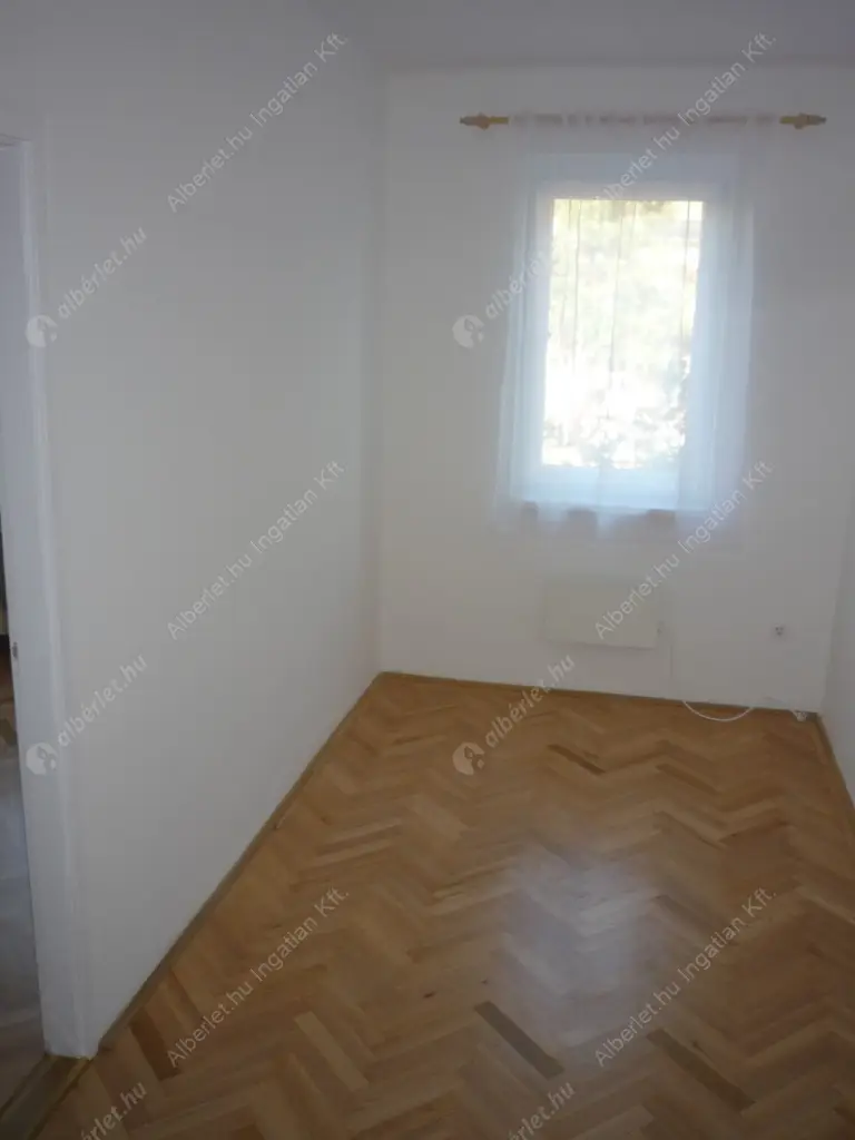 Kiadó albérlet 280000 Ft/hó áron: Budapest, VIII. kerület  Hungária körút. Mérete: 46 nm, 2 szobás | Alberlet.hu - 6595354