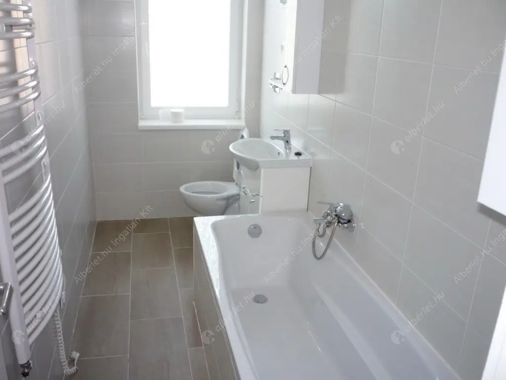 Kiadó albérlet 280000 Ft/hó áron: Budapest, VIII. kerület  Hungária körút. Mérete: 46 nm, 2 szobás | Alberlet.hu - 6595359