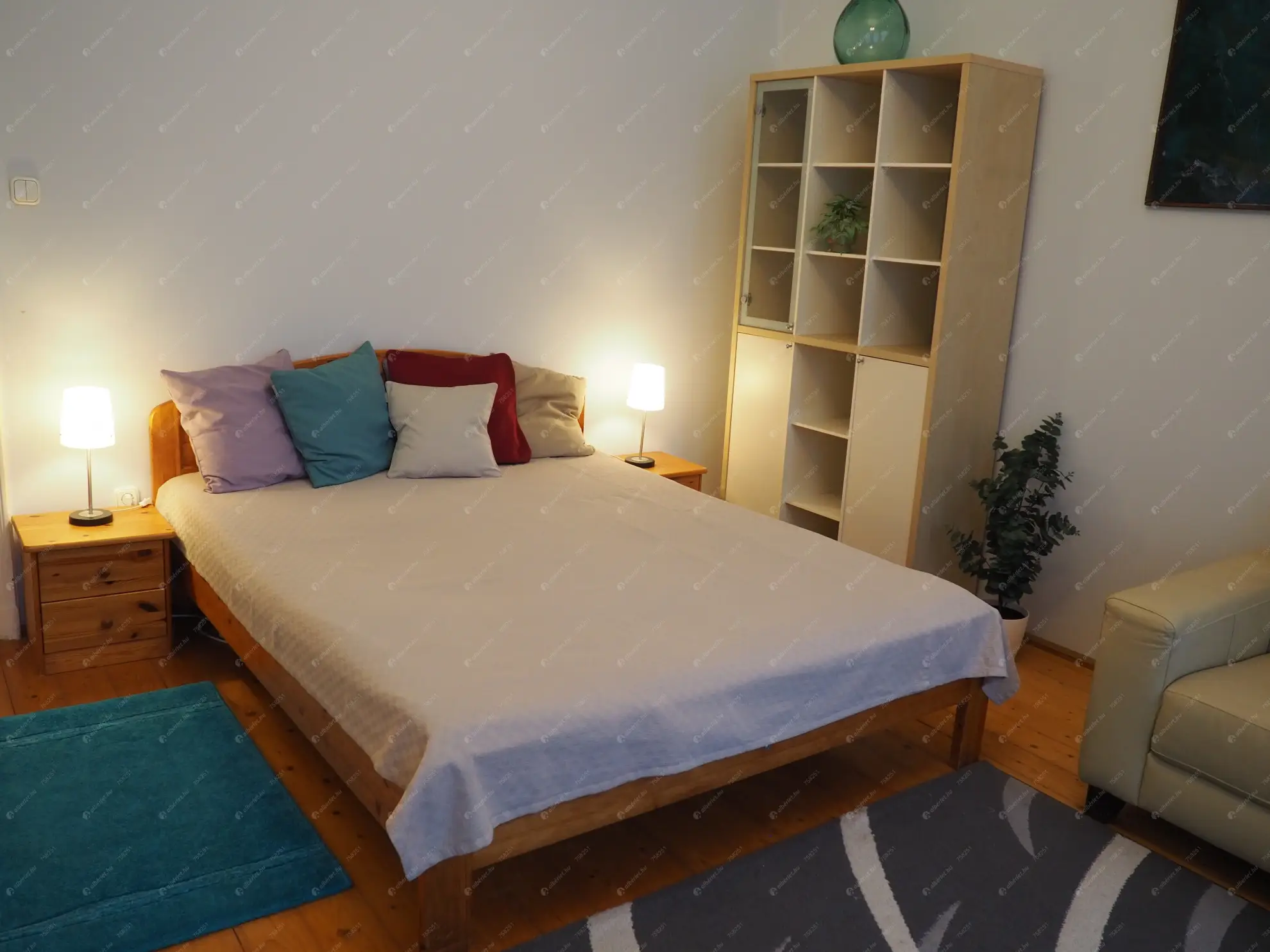 Kiadó albérlet 228000 Ft/hó áron: Budapest, VIII. kerület  II. János Pál pápa tér. Mérete: 45 nm, 1 szobás | Alberlet.hu - 6590774