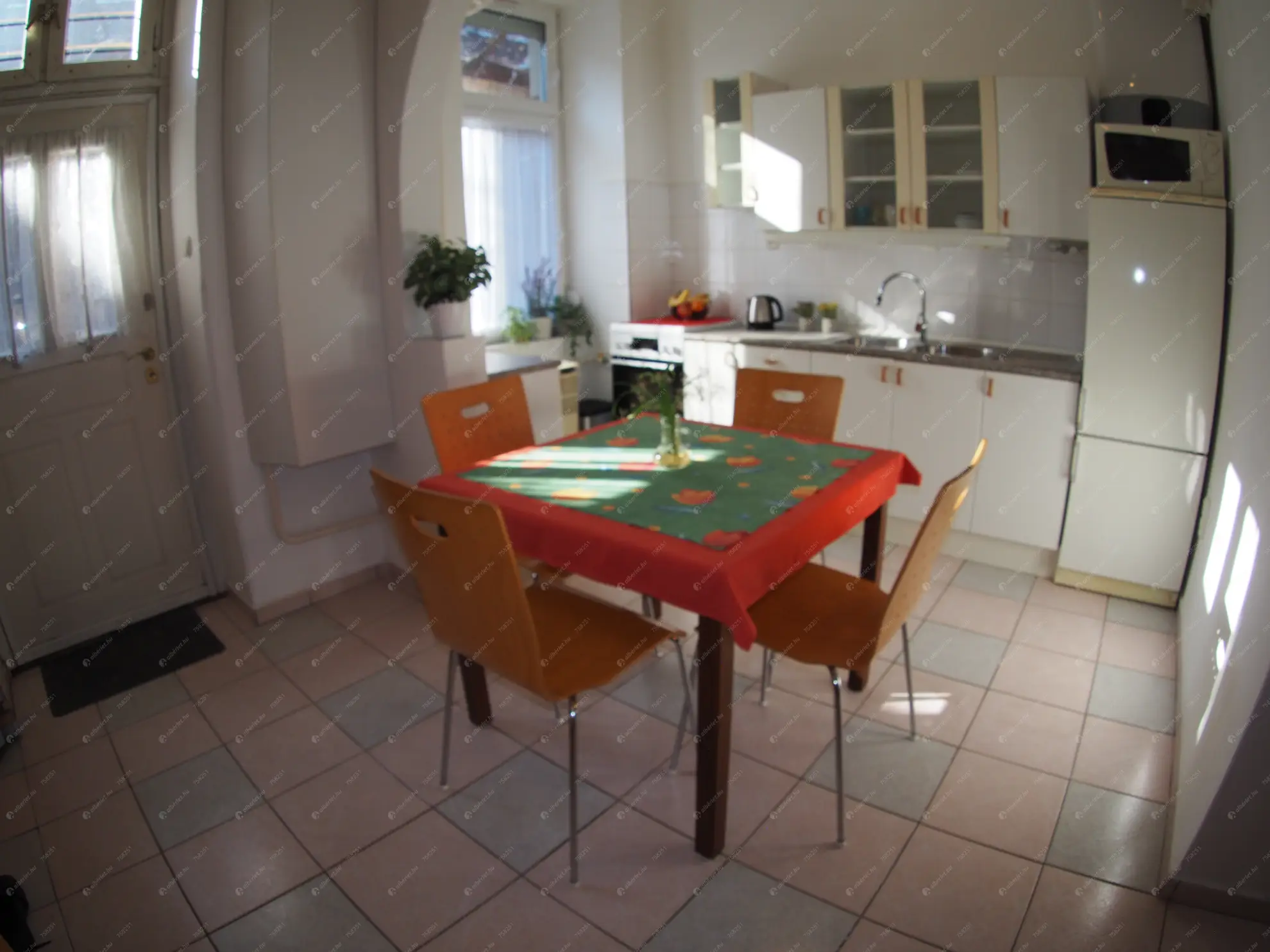 Kiadó albérlet 228000 Ft/hó áron: Budapest, VIII. kerület  II. János Pál pápa tér. Mérete: 45 nm, 1 szobás | Alberlet.hu - 6590816