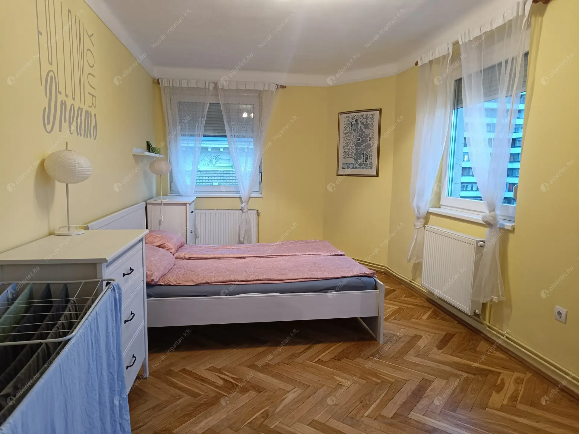 Kiadó albérlet 250000 Ft/hó áron: Budapest, VIII. kerület  II jános pál pápa tér. Mérete: 53 nm, 2 szobás | Alberlet.hu - 6332005