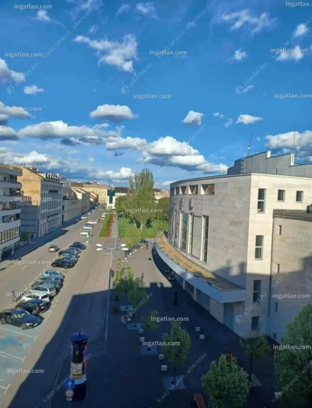 Kiadó albérlet 250000 Ft/hó áron: Budapest, VIII. kerület  II. János Pál pápa tér. Mérete: 53 nm, 2 szobás | Alberlet.hu - 6621425