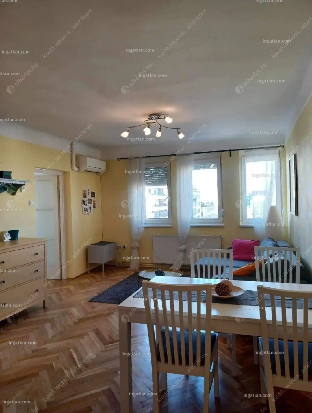 Kiadó albérlet 250000 Ft/hó áron: Budapest, VIII. kerület  II. János Pál pápa tér. Mérete: 53 nm, 2 szobás | Alberlet.hu - 6621427