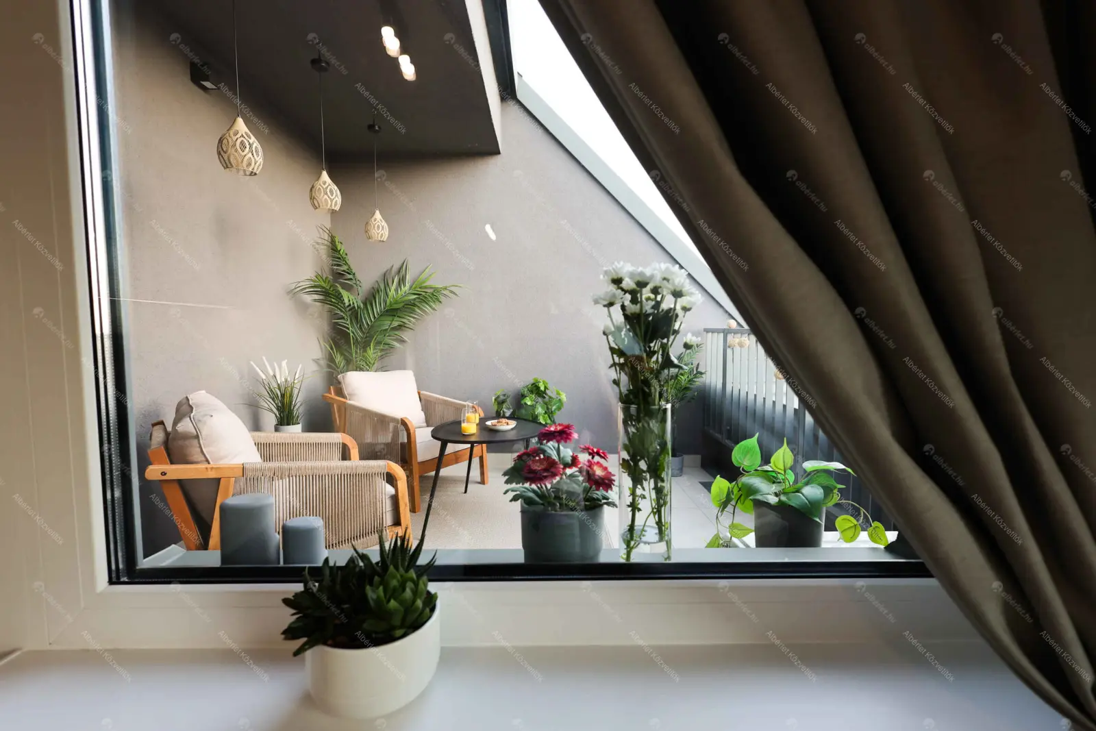 Kiadó albérlet 225000 Ft/hó áron: Budapest, VIII. kerület  Illés utca. Mérete: 32 nm, 1 szobás | Alberlet.hu - 6656636