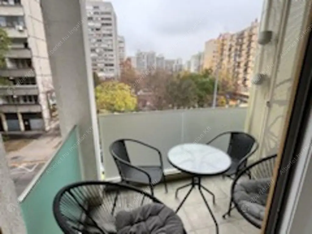 Kiadó albérlet 295000 Ft/hó áron: Budapest, VIII. kerület  Illés utca. Mérete: 43 nm, 2 szobás | Alberlet.hu - 6590733