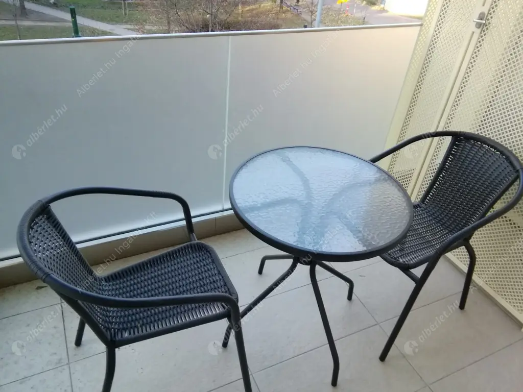 Kiadó albérlet 295000 Ft/hó áron: Budapest, VIII. kerület  Illés utca. Mérete: 43 nm, 2 szobás | Alberlet.hu - 6590739